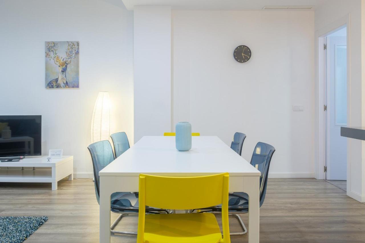 Bright, Brand New & Very Comfortable Apartment Valencia Exterior foto